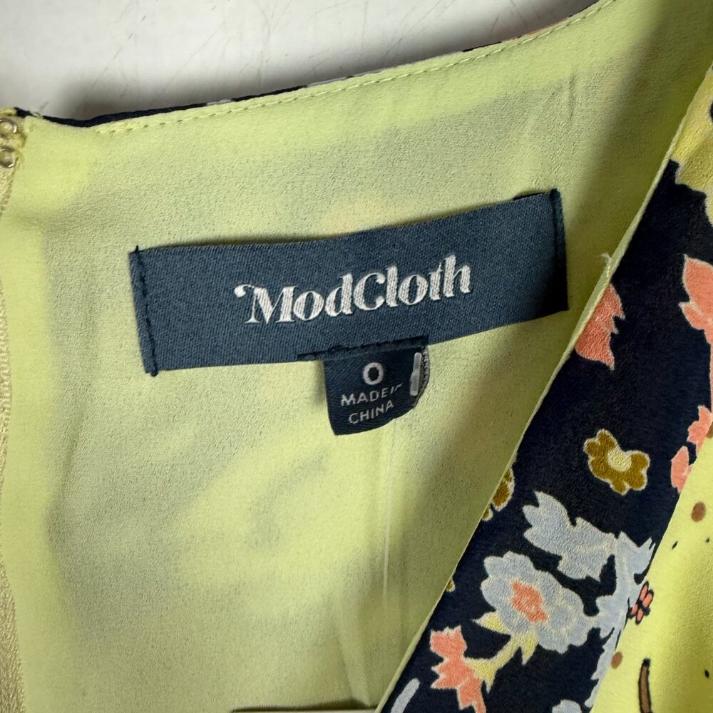 NWT Modcloth Unique Persona Midi Dress Yellow Navy Floral Size 0 NEW - Picture 6 of 14